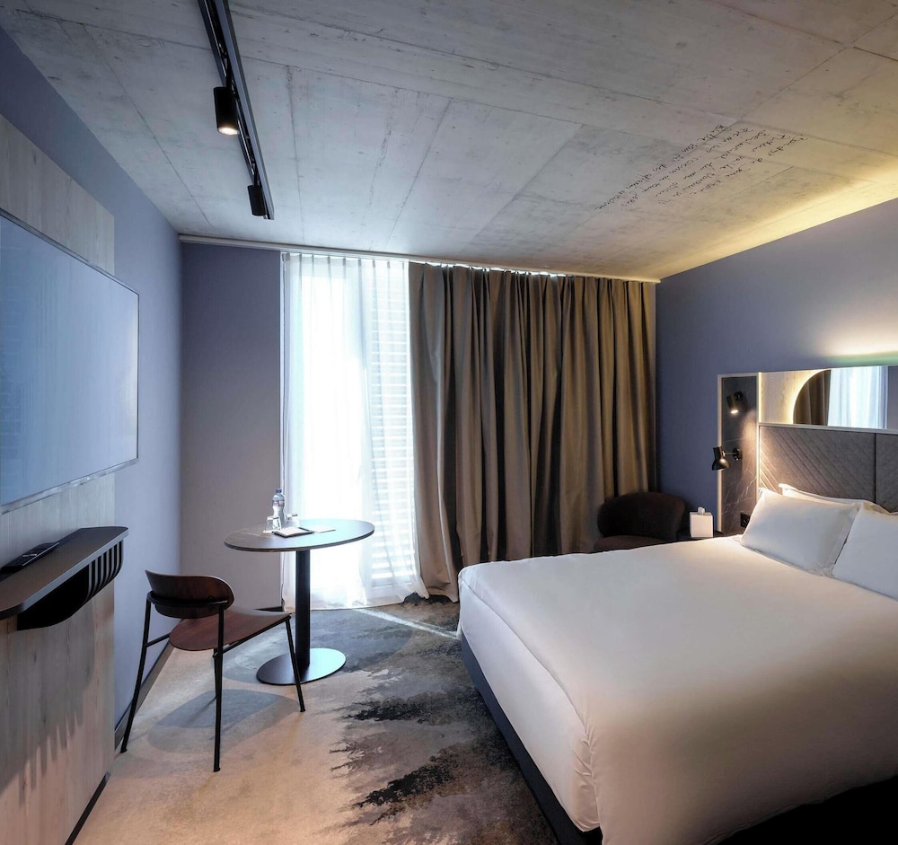 غرفة كلاسيكية بسرير مزدوج، Mercure Hotel Delemont 5/6