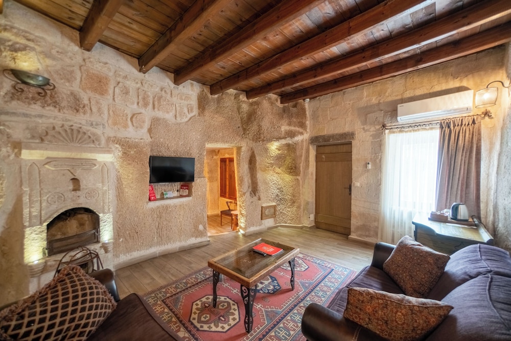 Divan Cave House 58/76