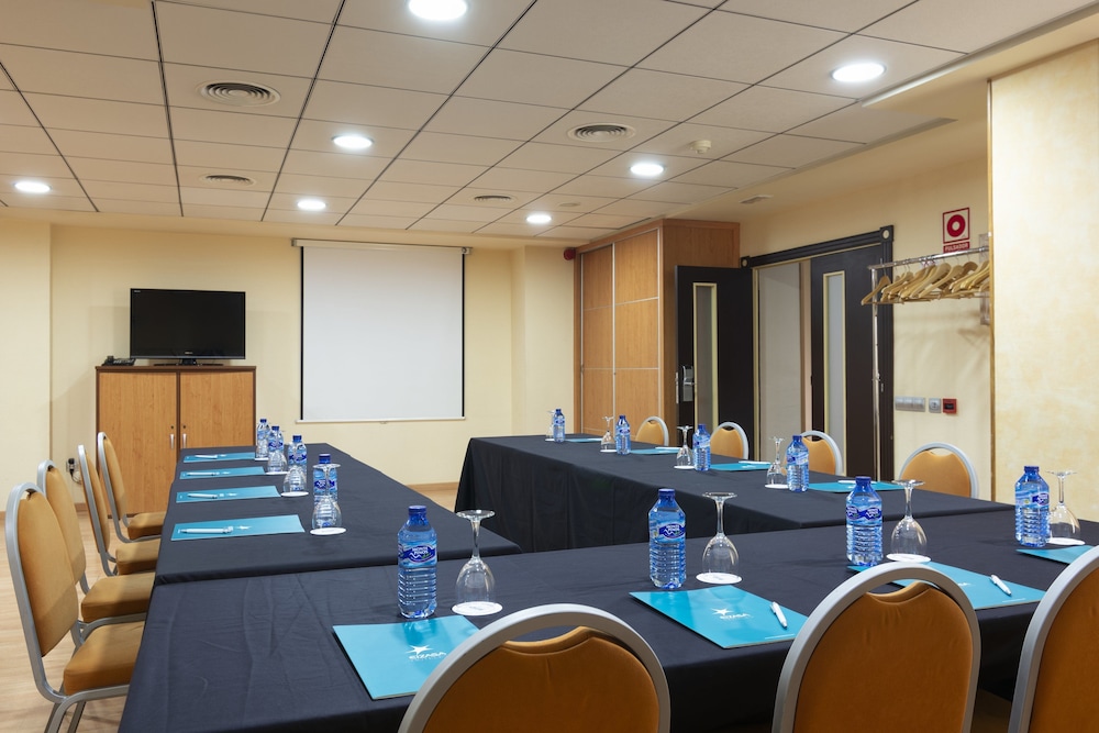 Real Lleida Hotel 32/35