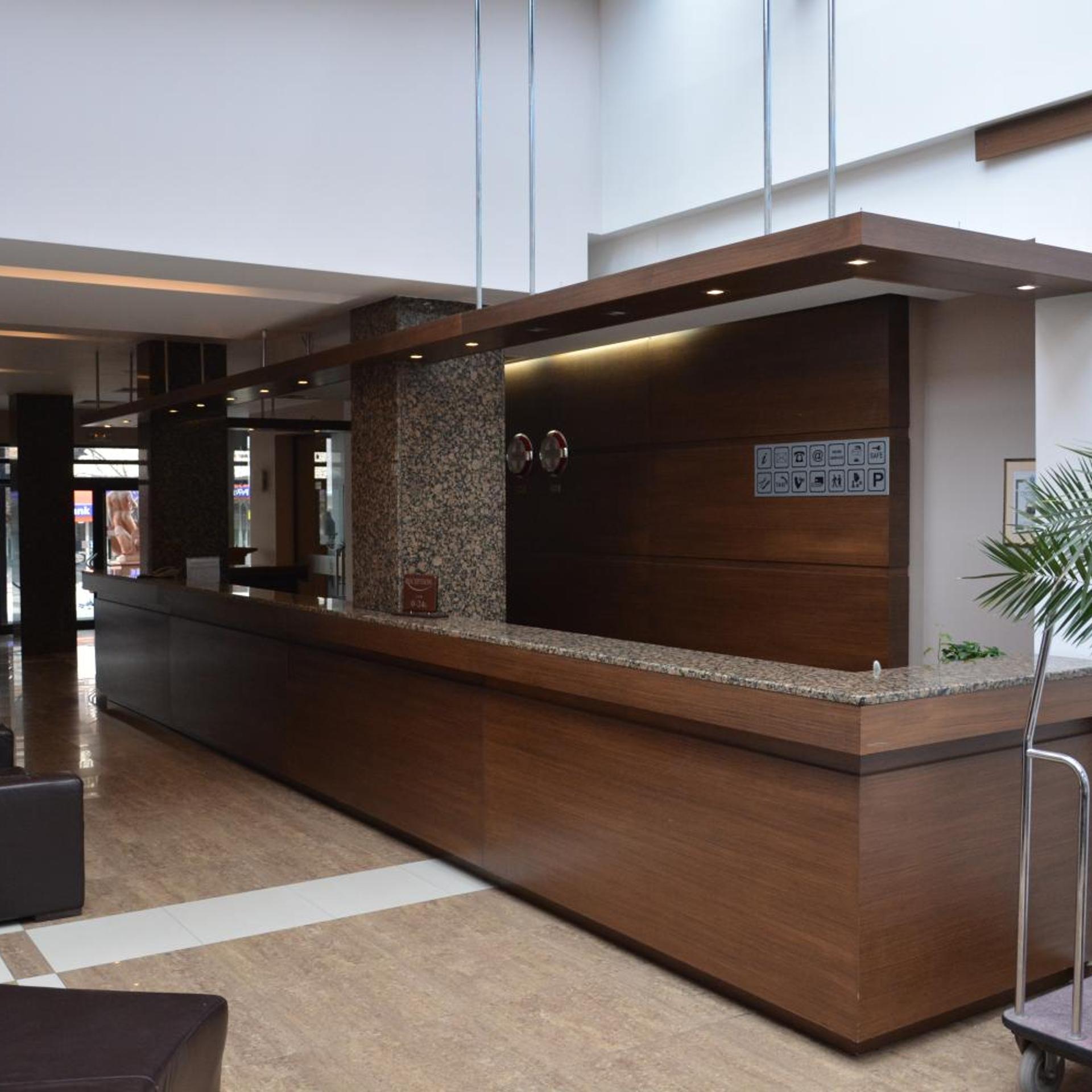 Hotel Presidium Palace 11/55