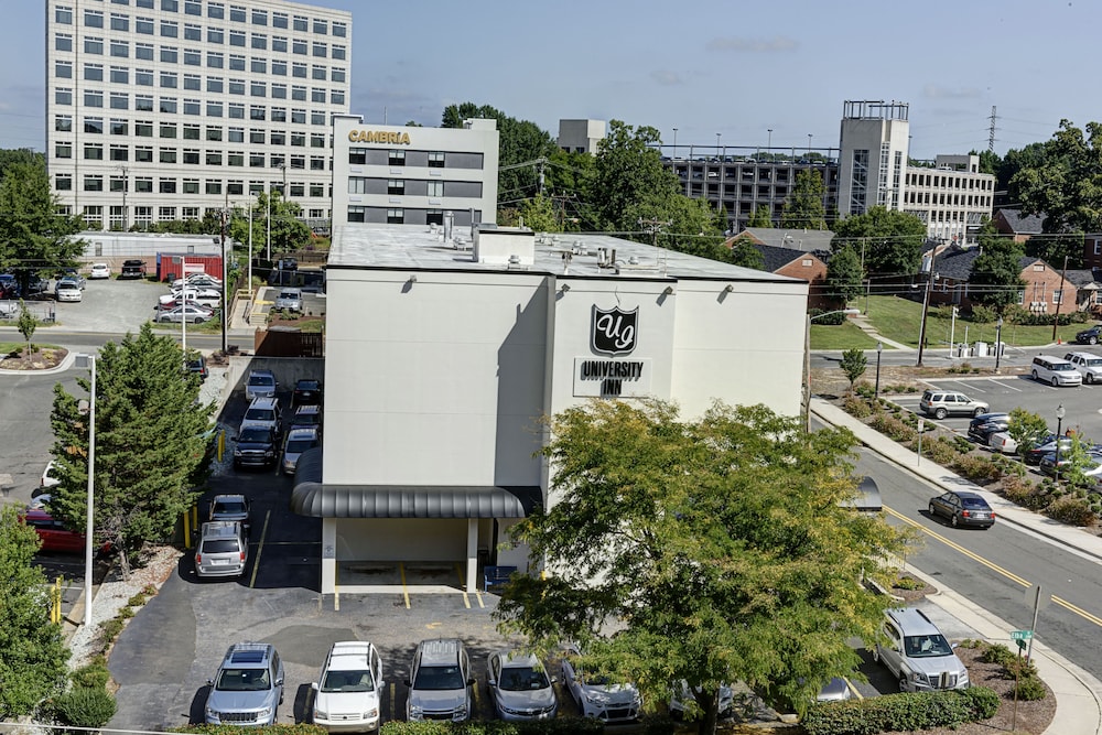University Inn At Duke Hospital 39/42