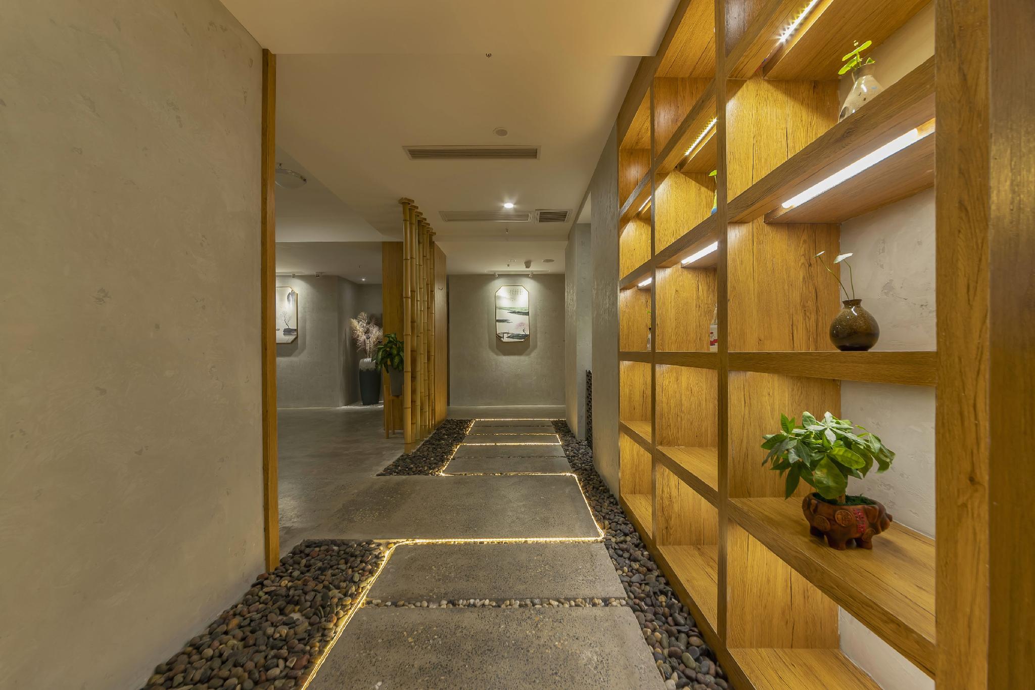 Botton Meijin Hotel 32/43