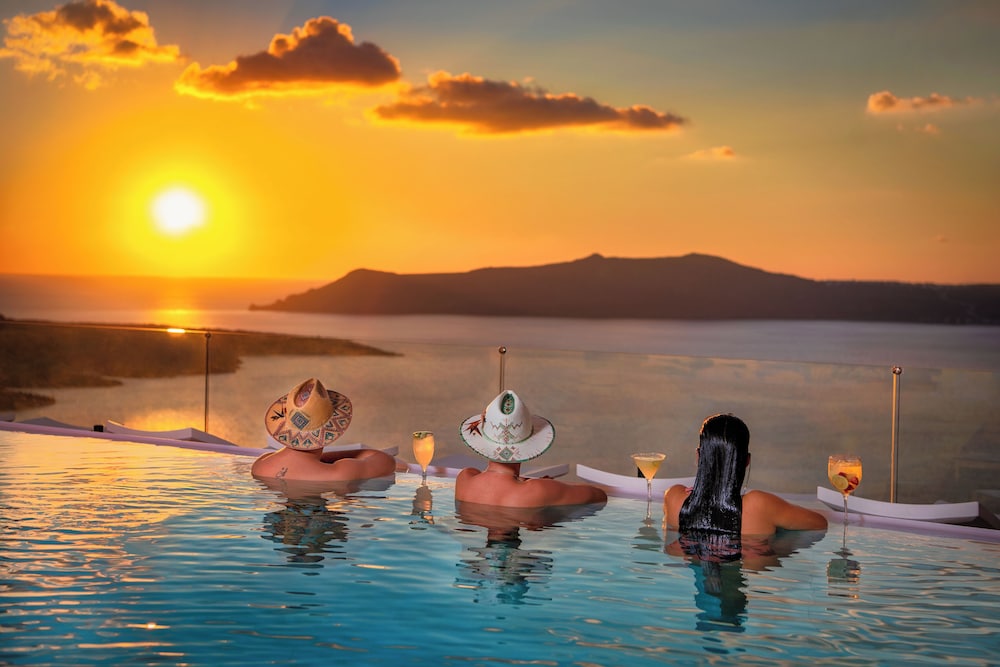 Aperto Suites - Adults Only 45/50