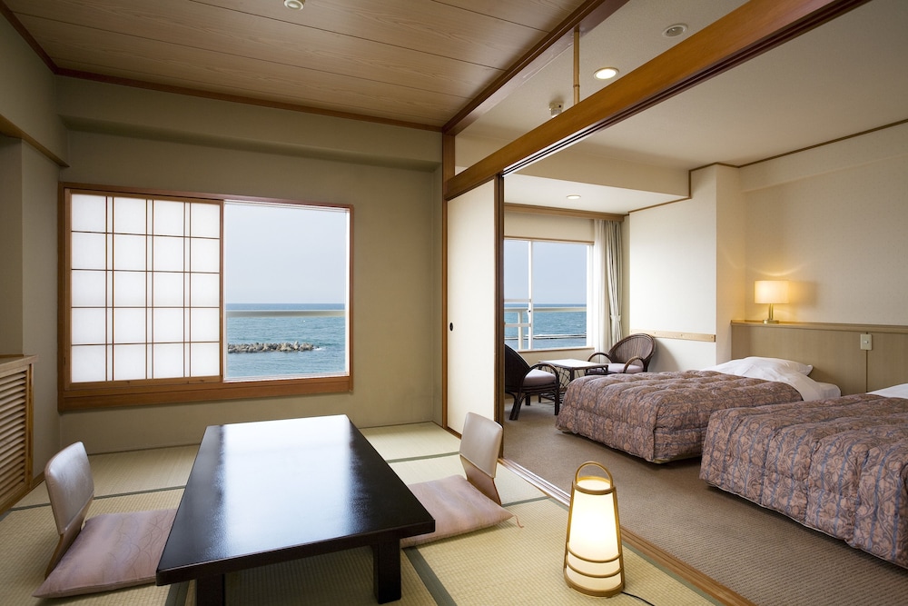 Kaike Grand Hotel Tensui 7/44