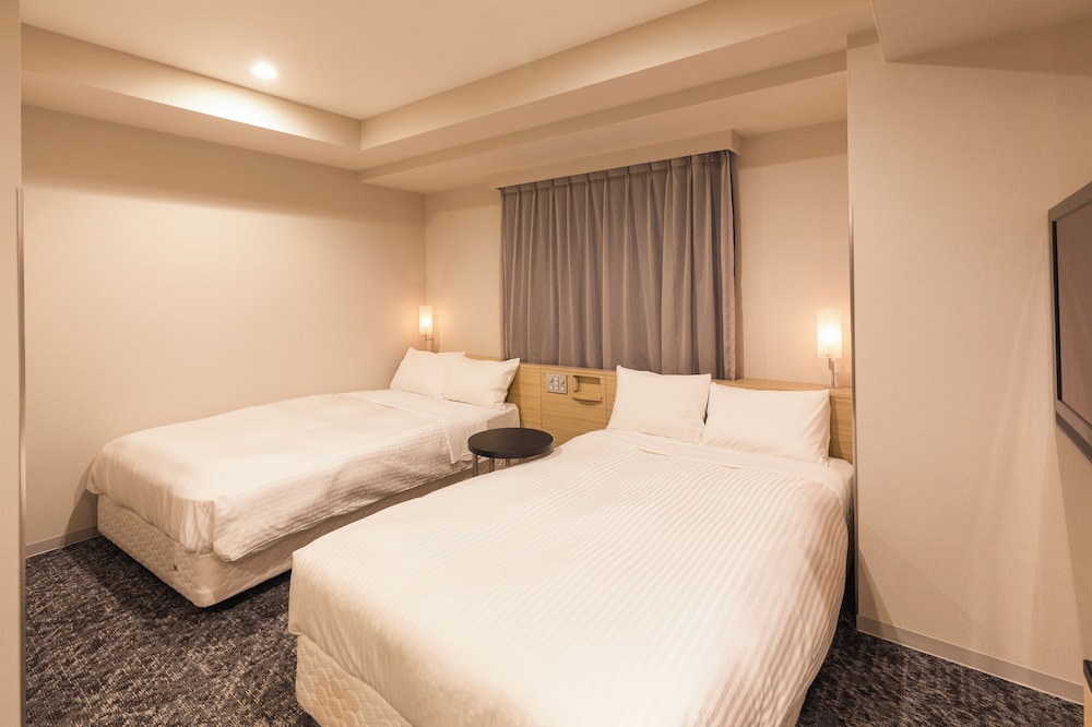 PREMIUM, TWIN BEDS