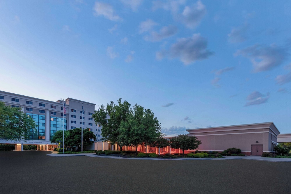 Randolph Hotel Liverpool/Syracuse/Airport West, Trademark 60/63