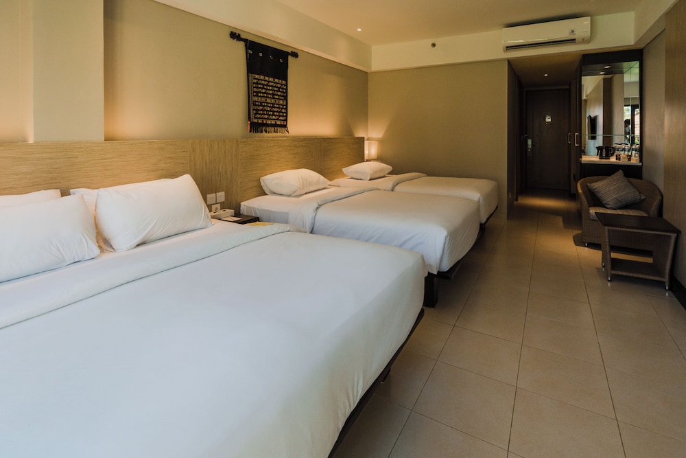 Bintang Flores Hotel 27/65