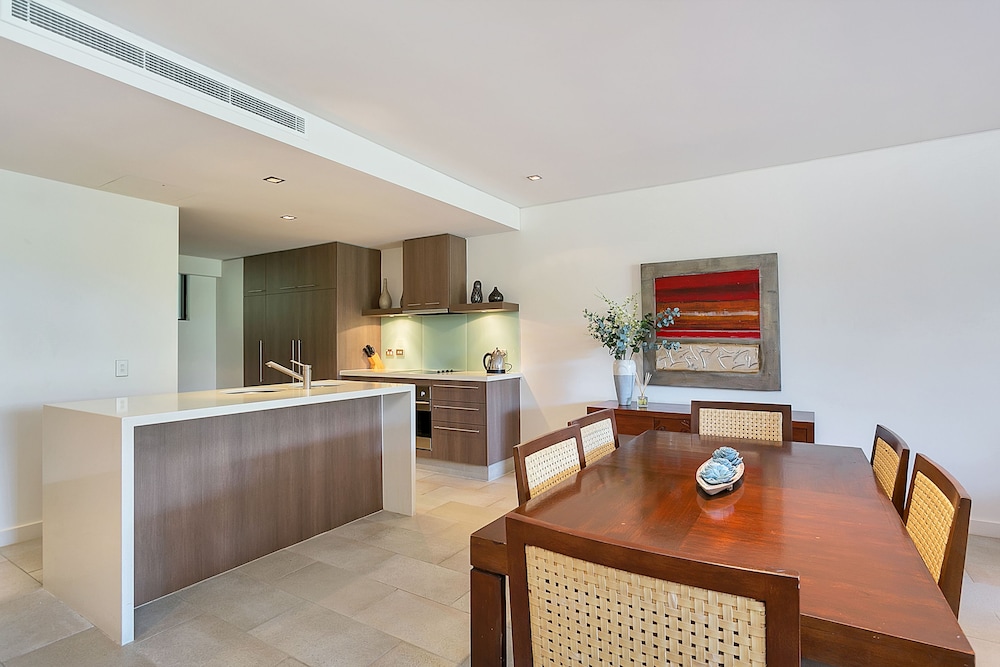 Apartment 316 at Sea Temple Palm Cove 7/50