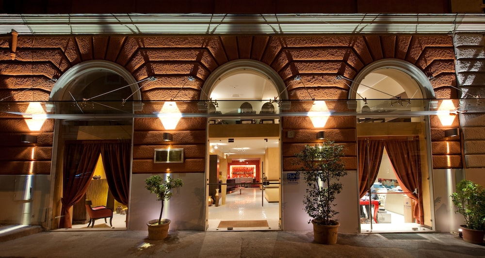 Fiume Hotel in ROME