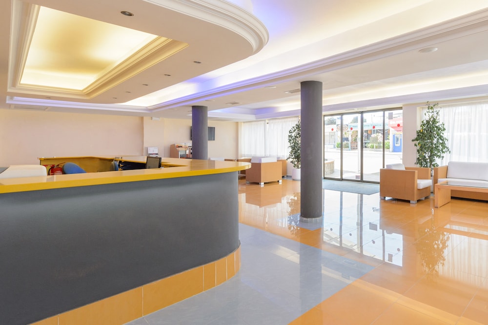 Hotel Vibra S Estanyol 8/55