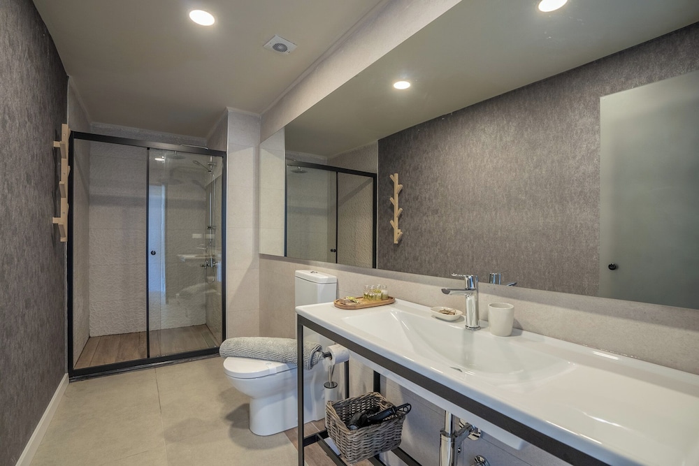 Payava Hotel by True Blue 59/61