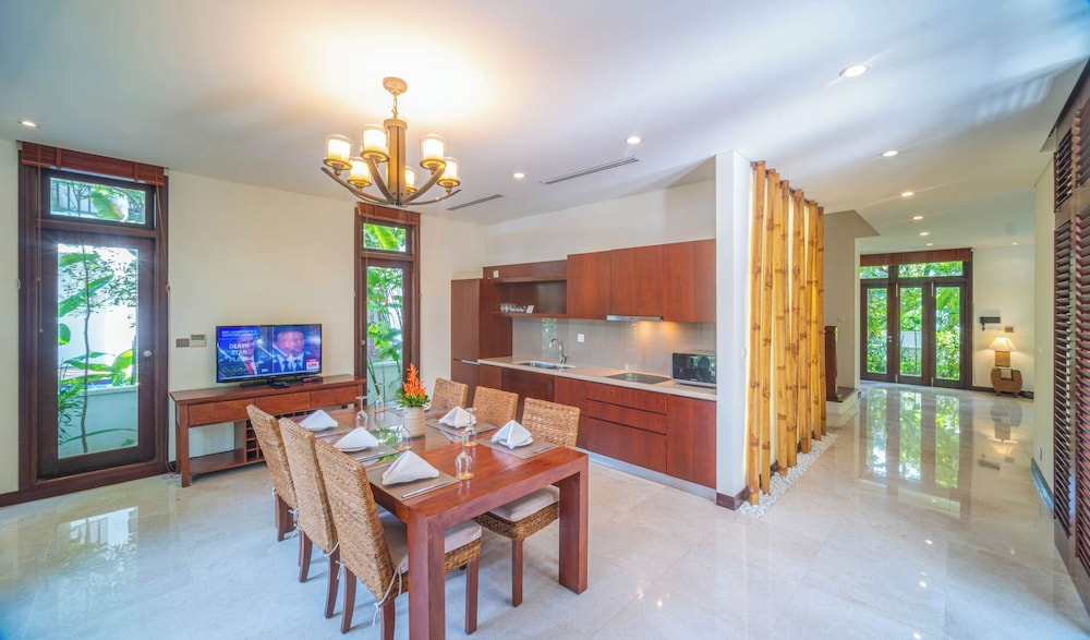 Furama Resort Da Nang 12/79