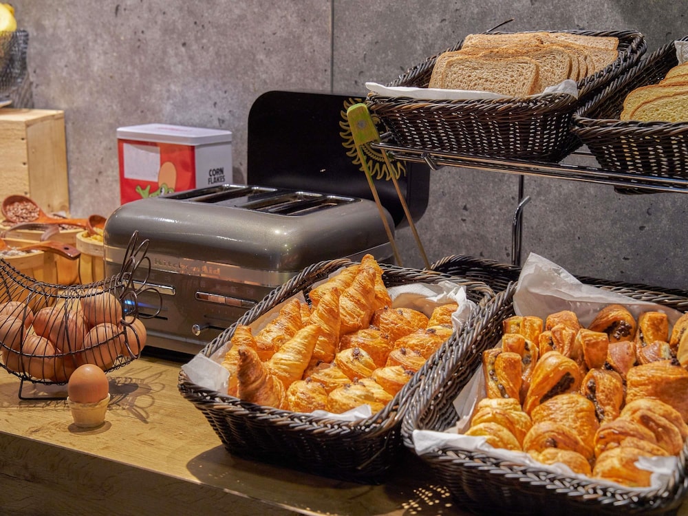 Ibis Budget Bordeaux Centre Gare Saint Jean 34/72