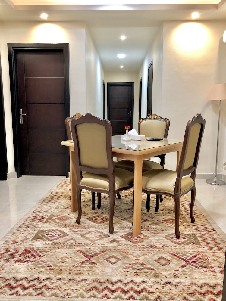 Jewel Dokki Hotel 31/37