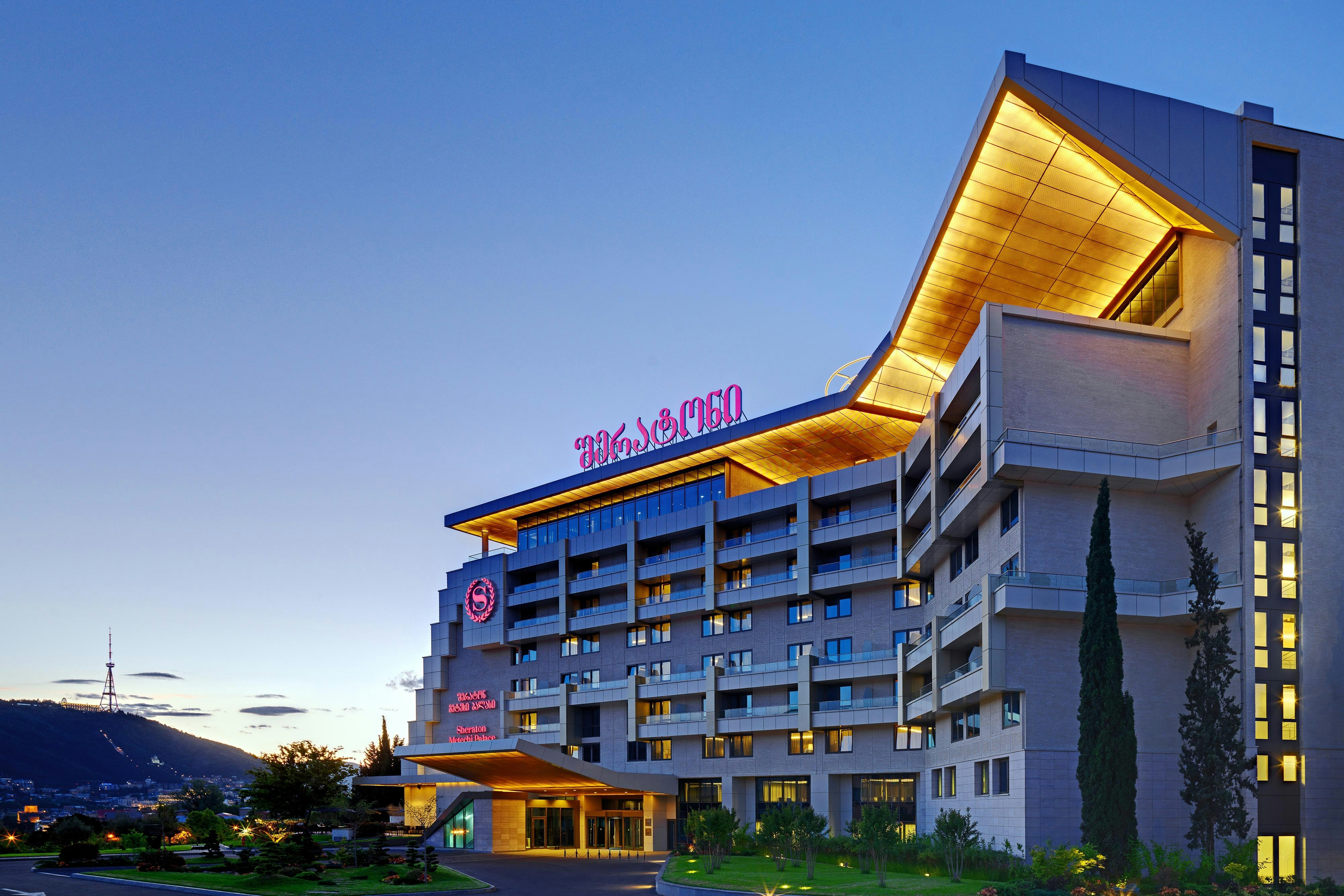 Sheraton Grand Tbilisi Metechi Palace in TBILISI