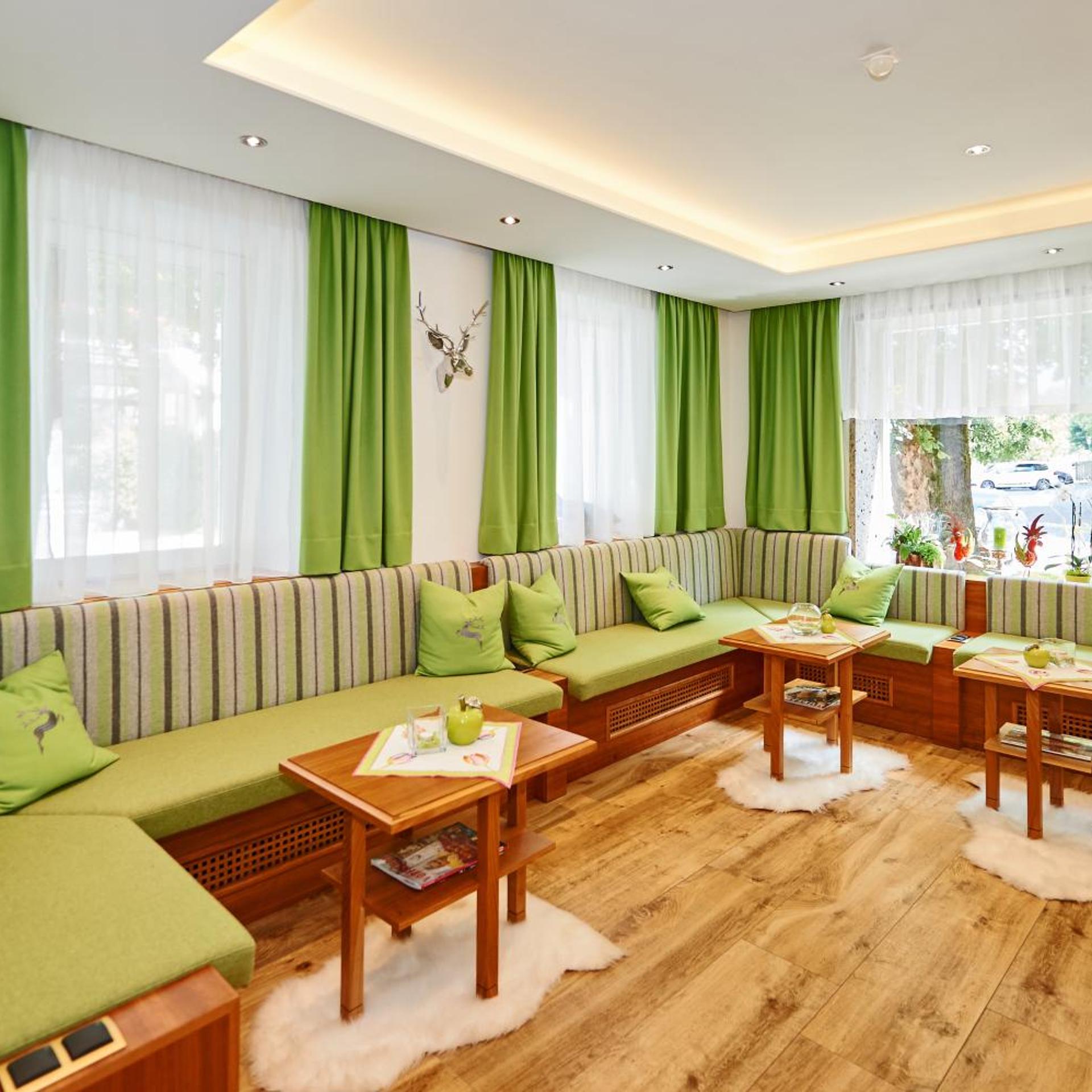 HOTEL SCHWAIGER 39/59