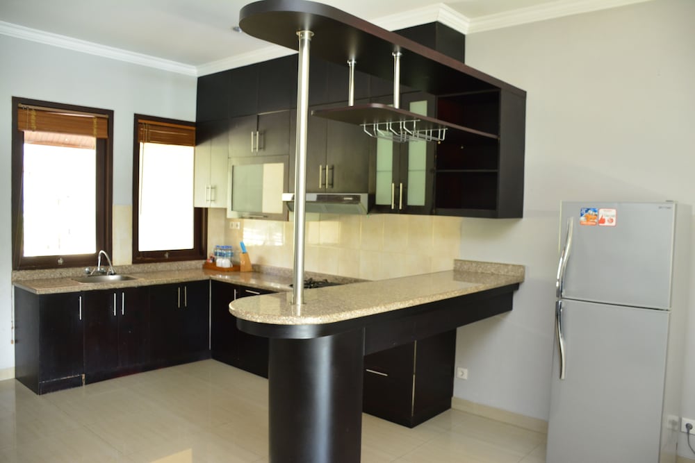 Town House Bukit Damai Indah Hotel and Residence 49/49
