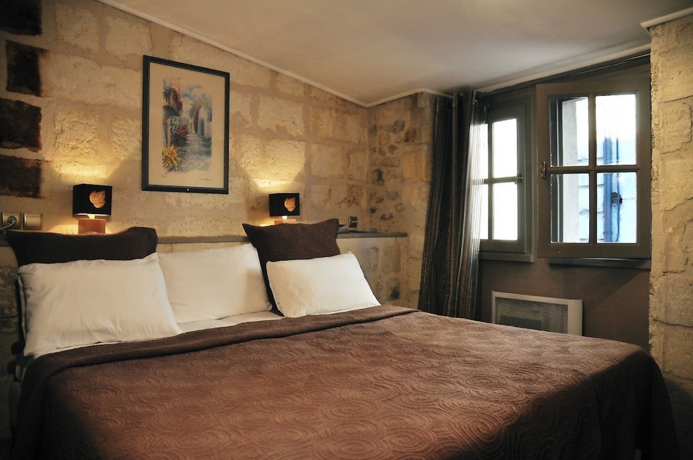 Hotel du Palais des Papes 13/35