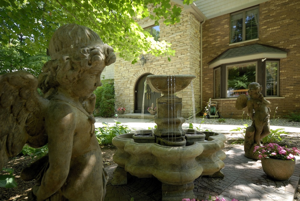 The Roost Bed and Breakfast 28/40
