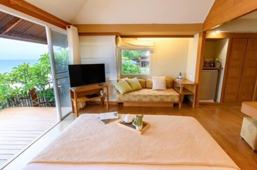 Veranda Lodge 24/30