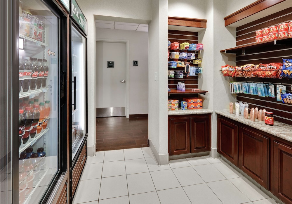 Homewood Suites By Hilton San Diego-Del Mar 23/31
