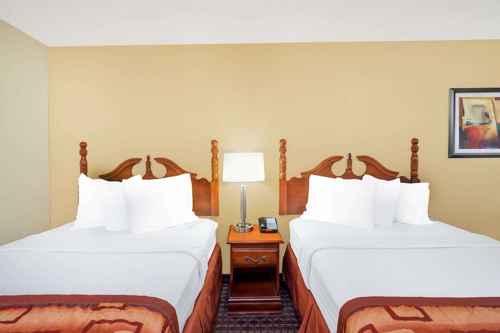 Baymont By Wyndham Goodlettsville 6/22