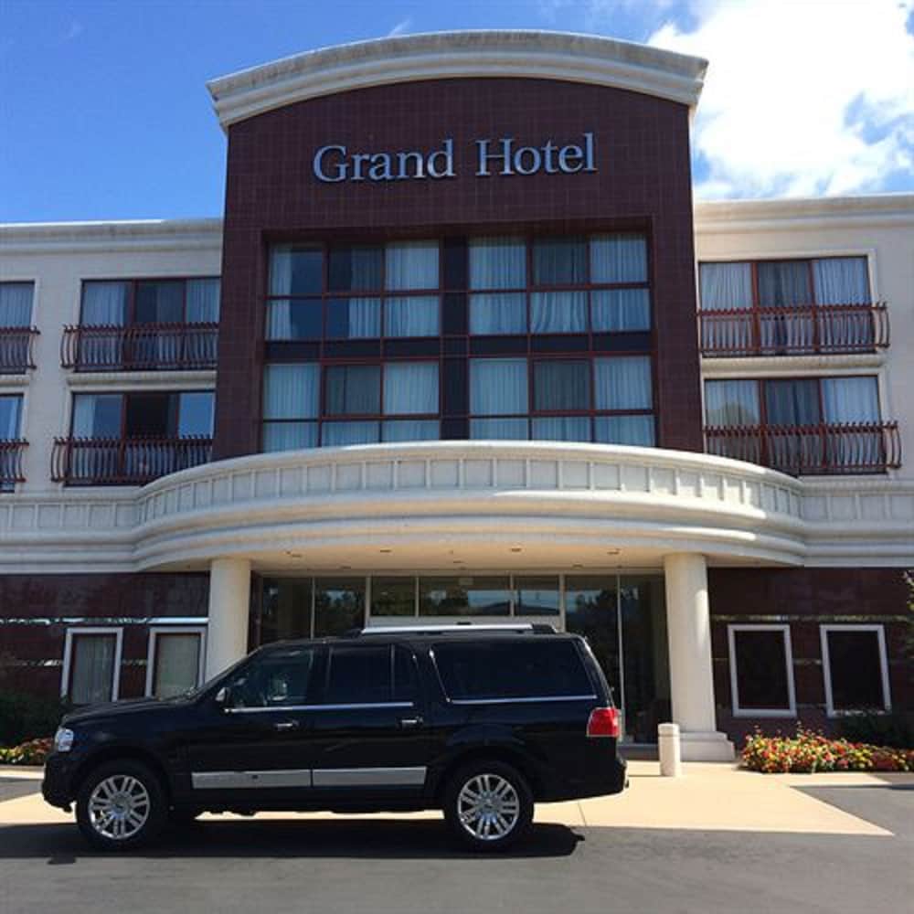 The Grand Hotel 53/59