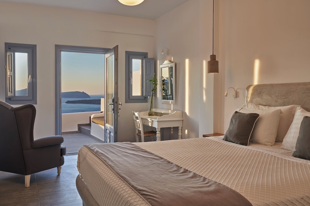 Apanemo Hotel and Suites 21/59