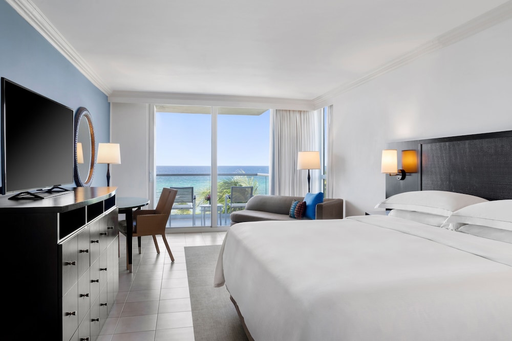 Room, King Bed, Ocean View