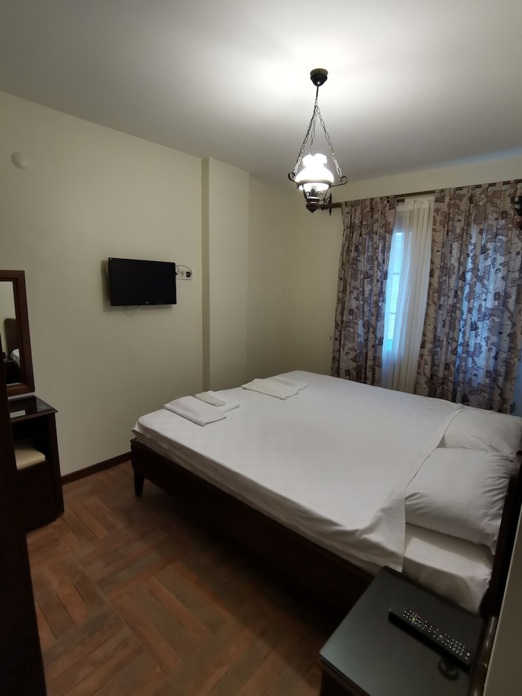 Kaptan Motel 11/36