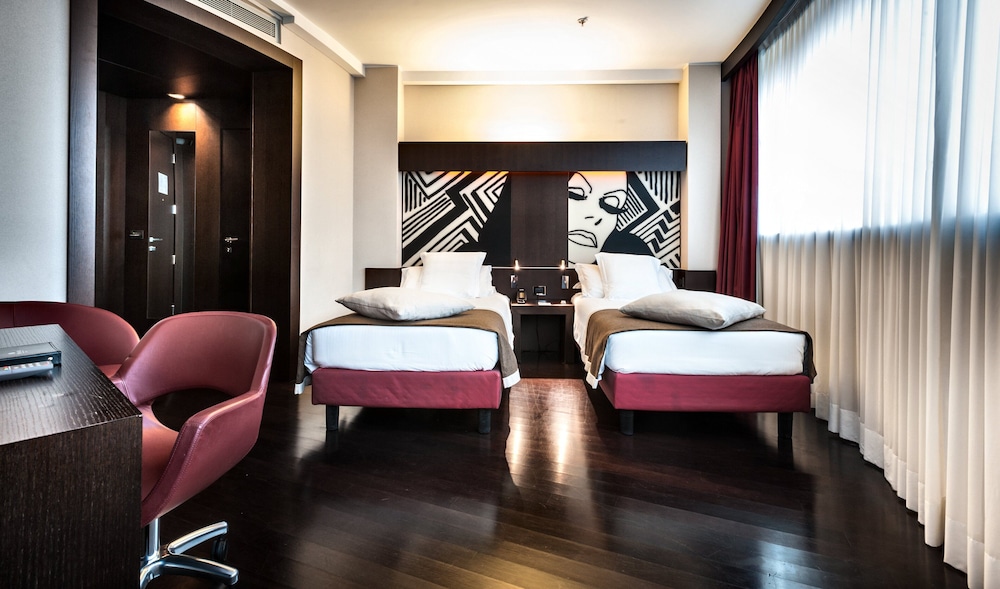 Crowne Plaza Milan City 53/80