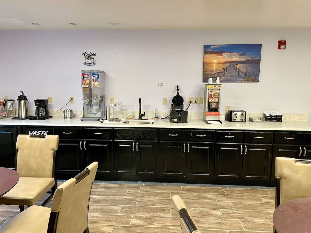 SureStay by Best Western Prince Frederick 39/49