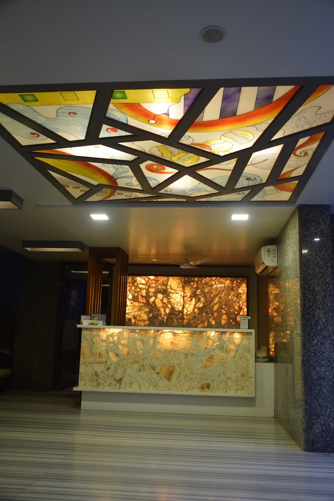 Hotel Vir Sai 4/38