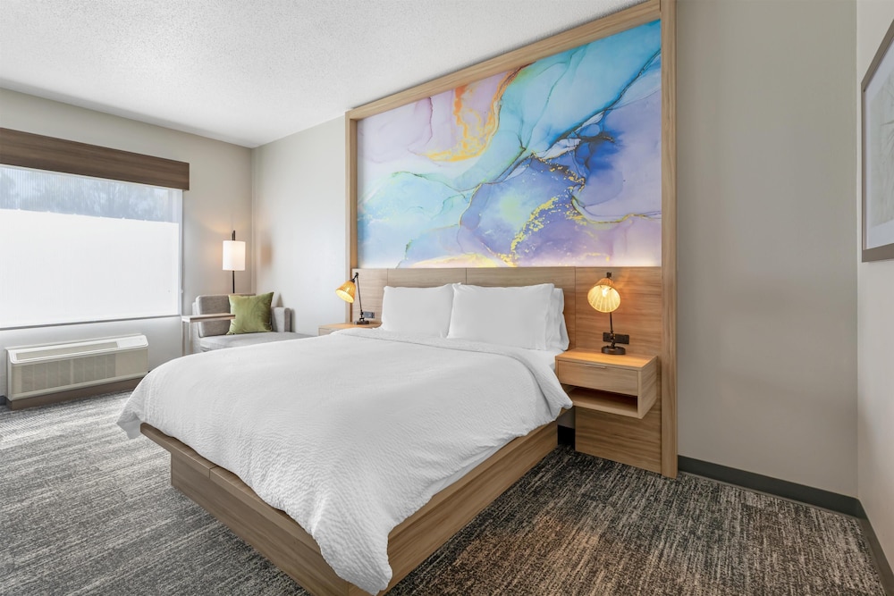 Standard, King Bed
