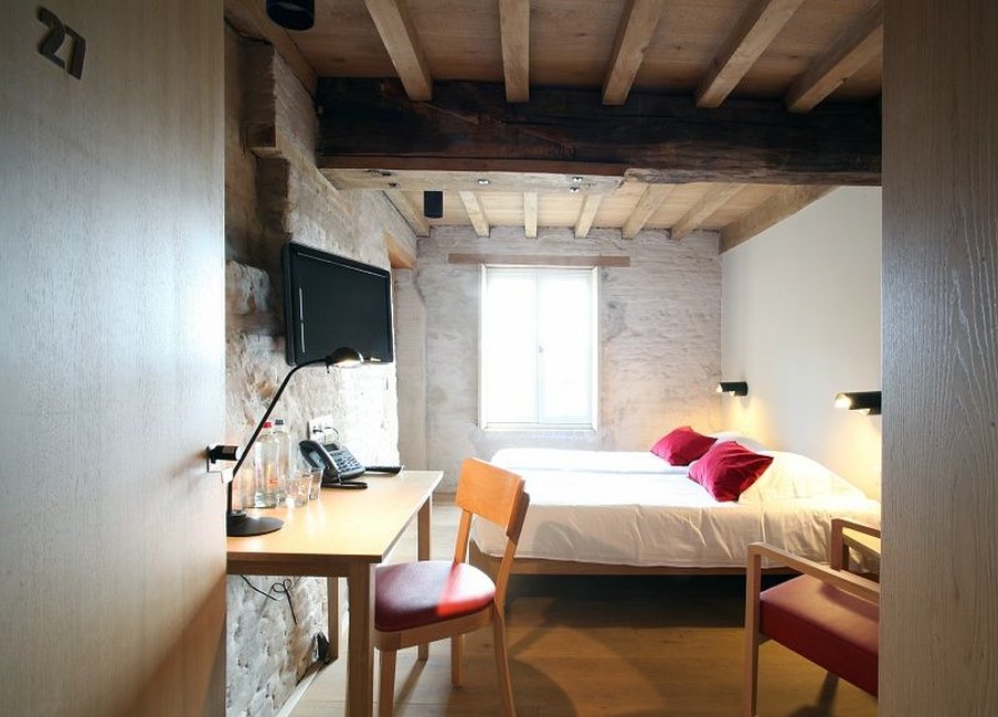 Room, Twin Beds