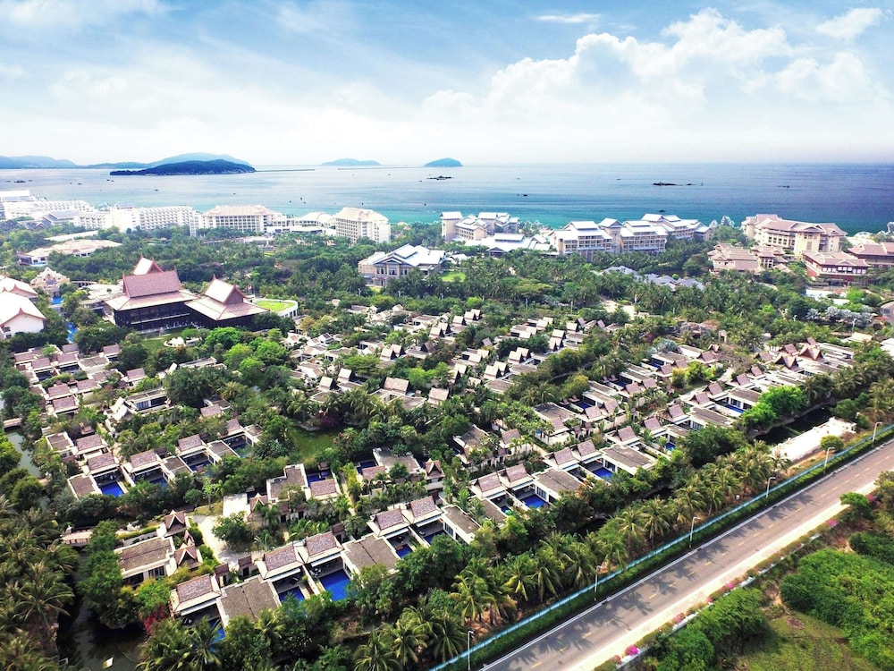Pullman Sanya Yalong Bay Villas & Resort 45/49
