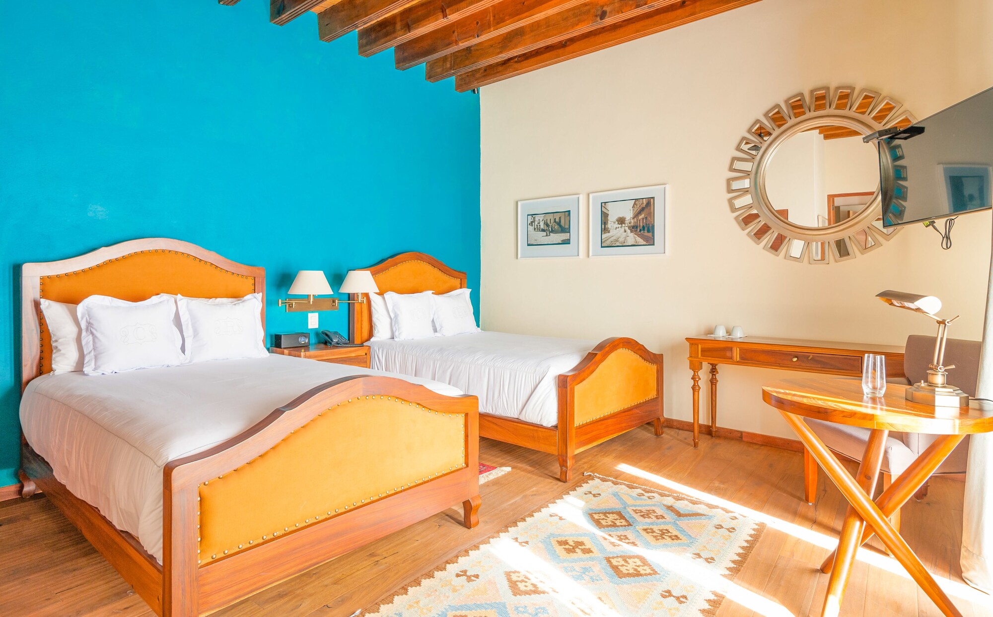 SUITE, DOUBLE BED