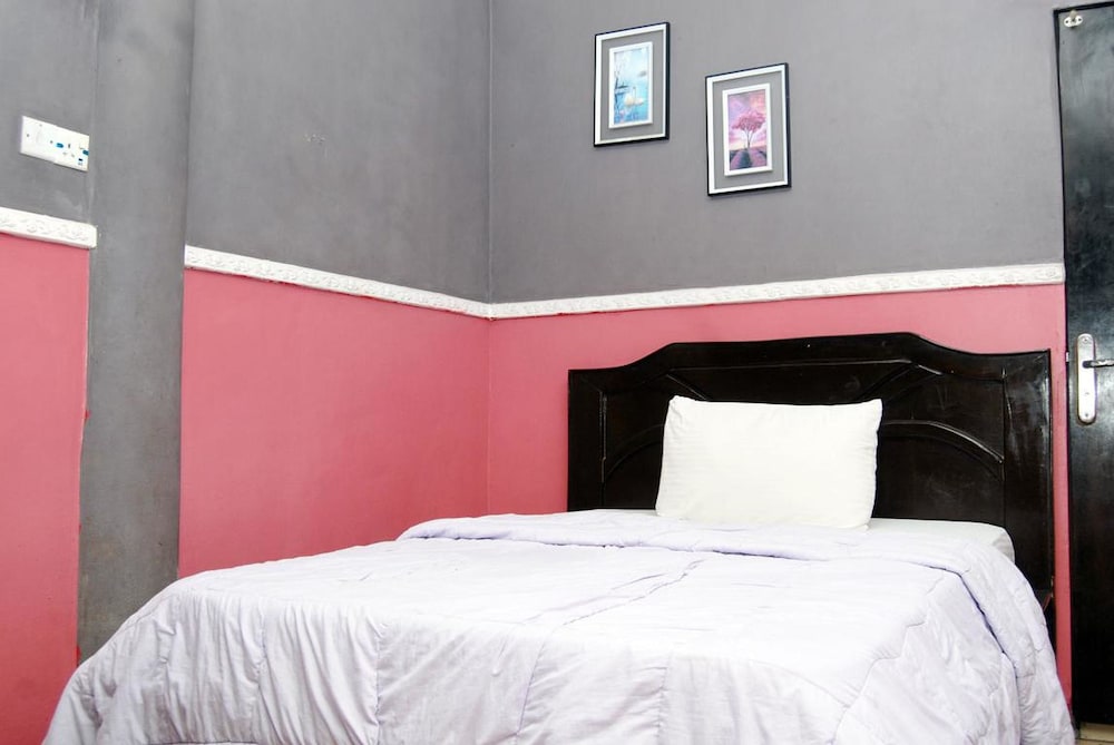 Royal Park Hotel & Suites 20/66