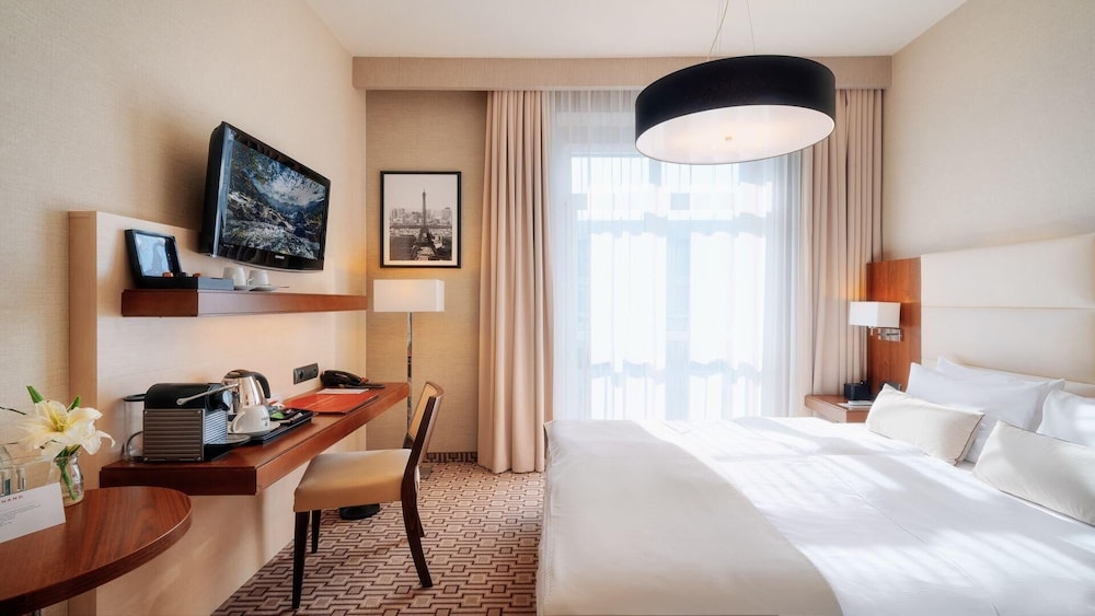 غرفة قياسية مفردة بسرير كوين، B&B Hotel Rzeszow Centrum 3/8