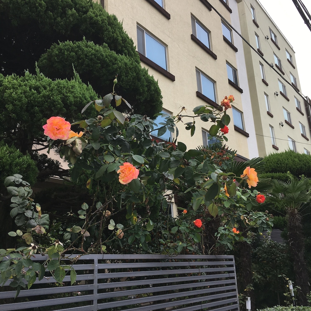 Charmant Hotel 22/24