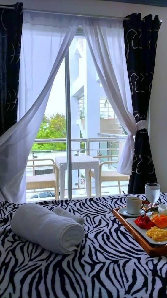 Bohol South Beach Hotel 35/74