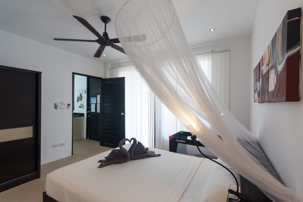 3 Bedrooms, Town House, King and Queen Bed, 2 Bunk Beds, Pool Access، Sai Naam Lanta Residence 2/5