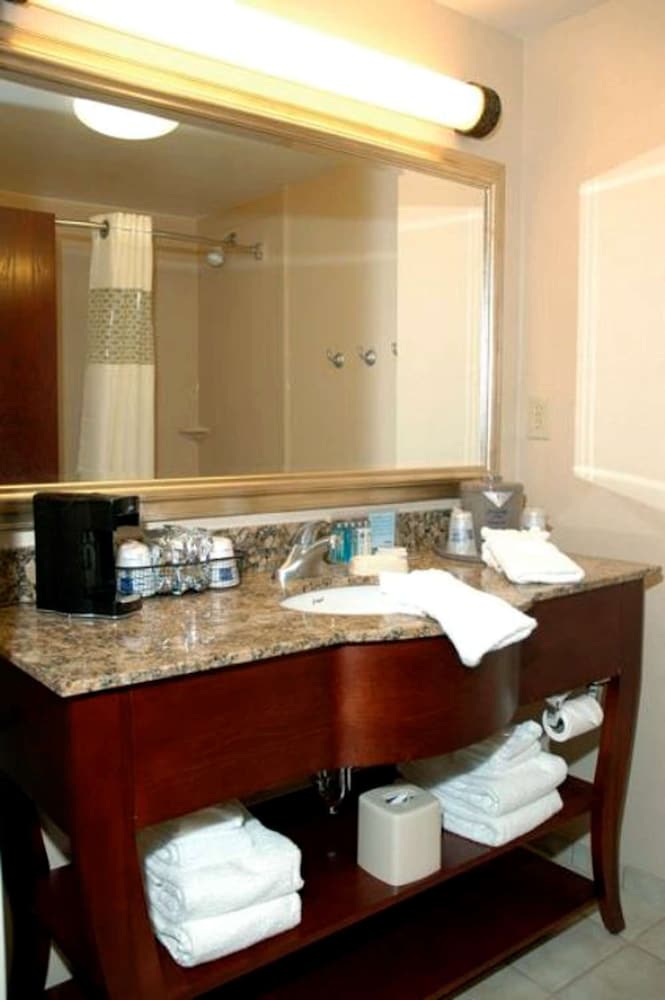 Hampton Inn Calera 18/47