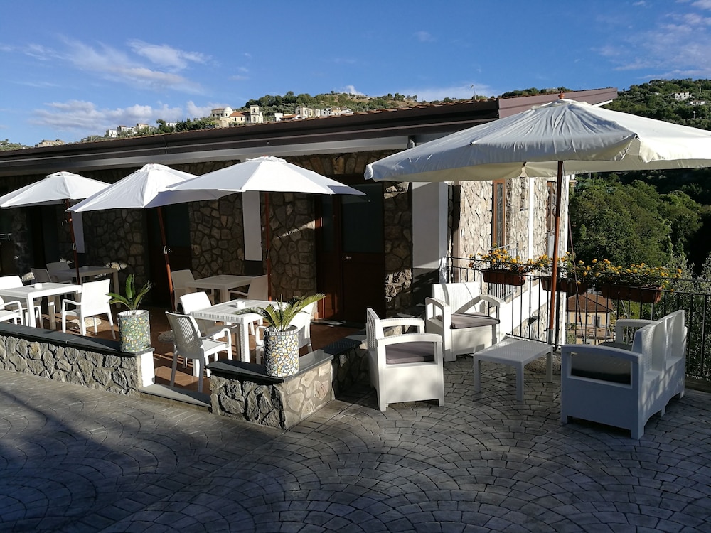 Agriturismo Oleum 30/44