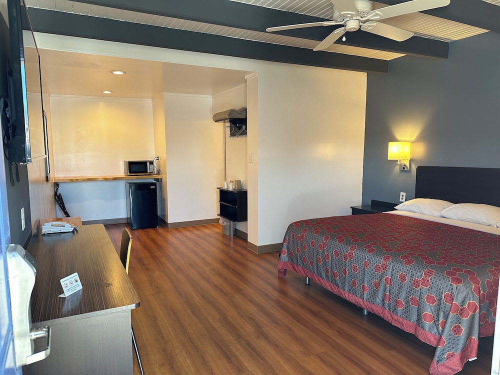 Motel6 Sullivan MO 5/22