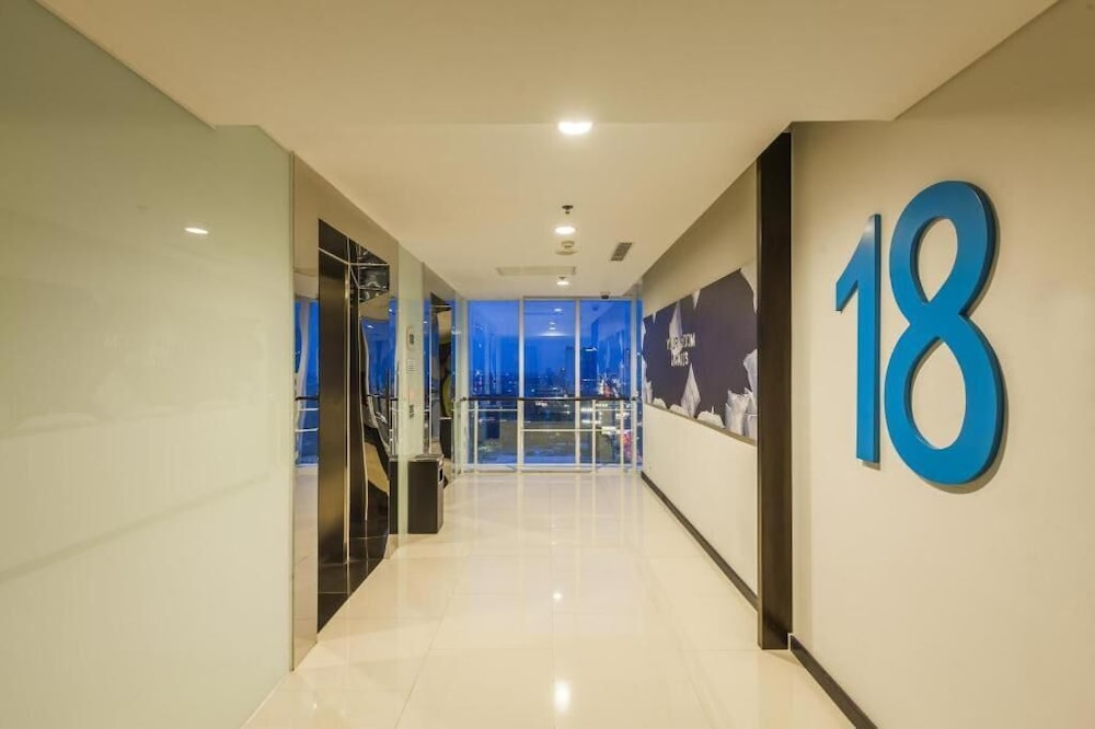 Deka Hotel Surabaya HR Muhammad 23/50