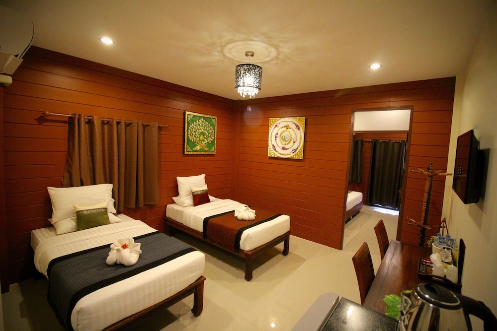Srisiam Resort 65/74