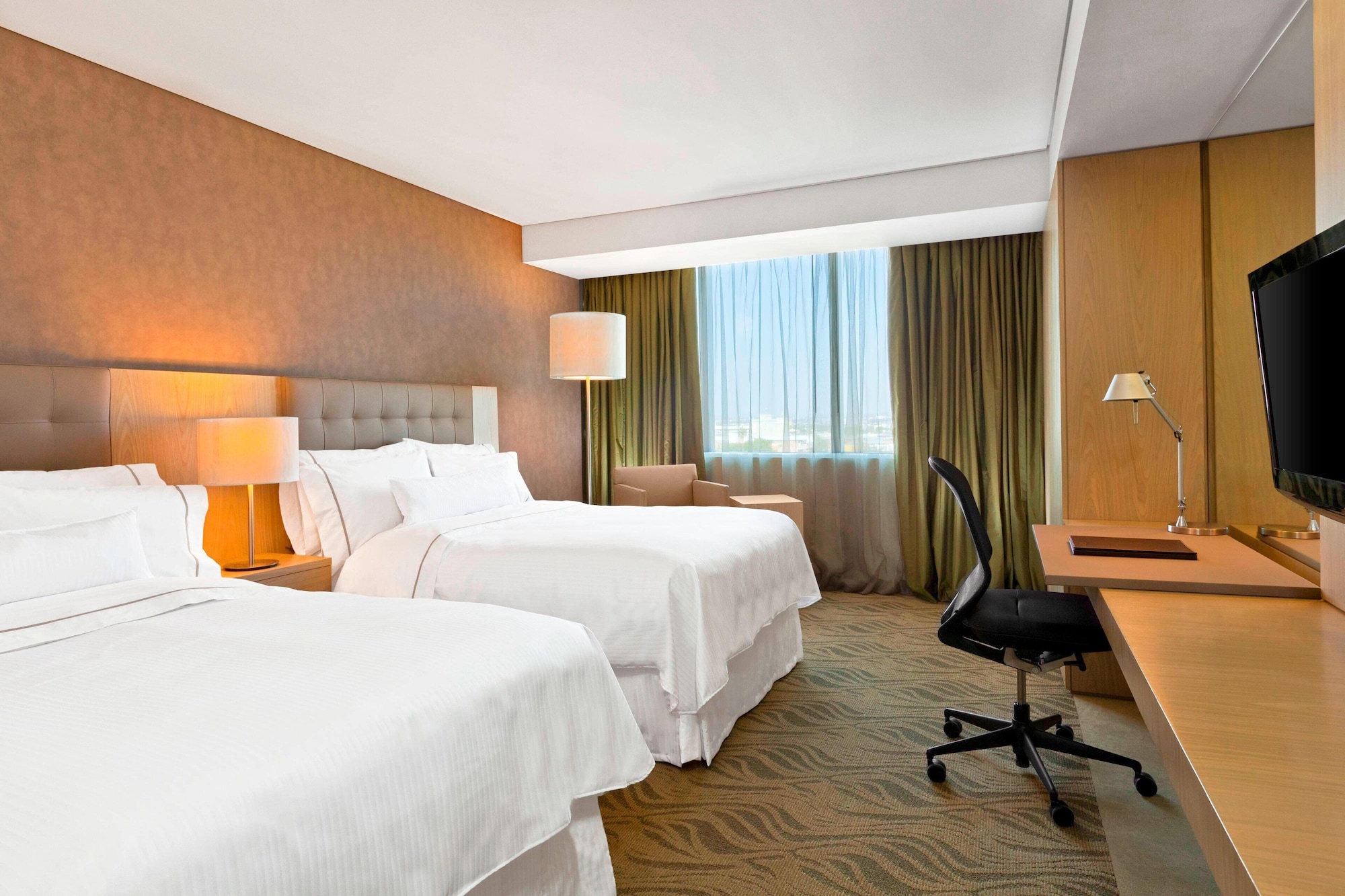 Deluxe, 2 Double Beds