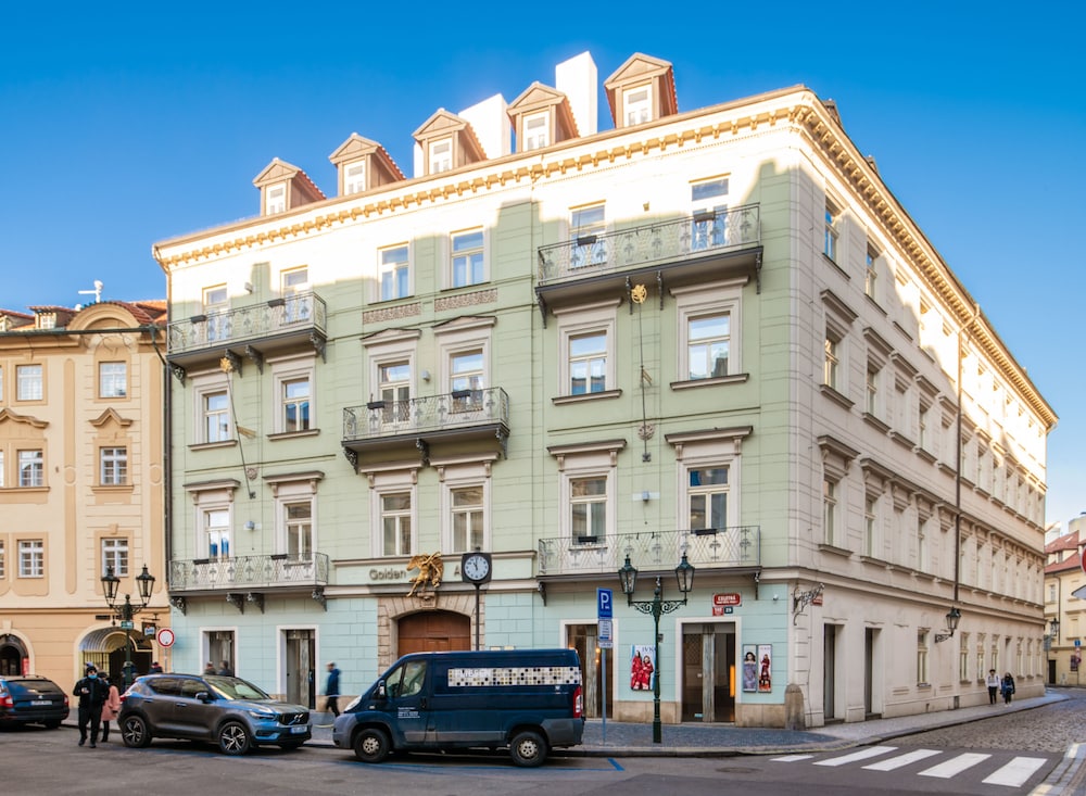 Golden Angel Suites by Adrez Living 52/62