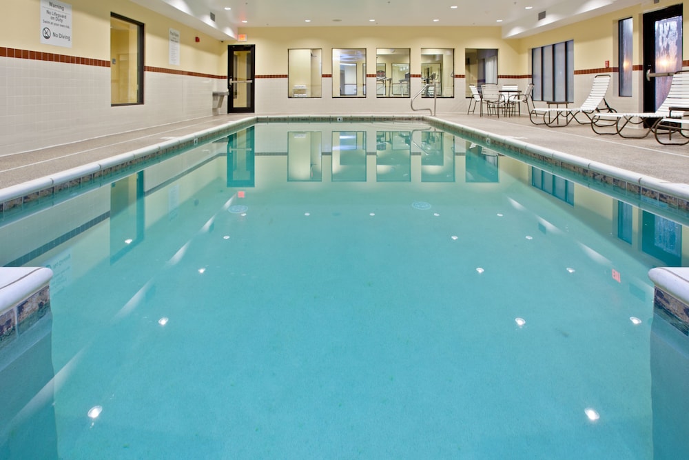 Holiday Inn Express Hotel And Suites Shelbyville Indianapolis 5/71